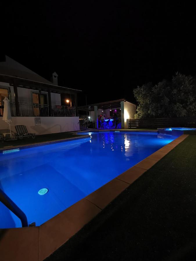 Yiannos House Villa Evrykhou Екстериор снимка