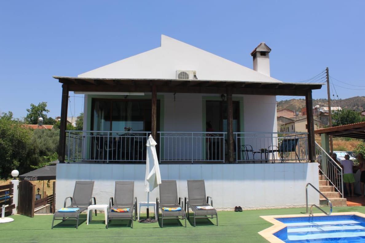 Yiannos House Villa Evrykhou Екстериор снимка