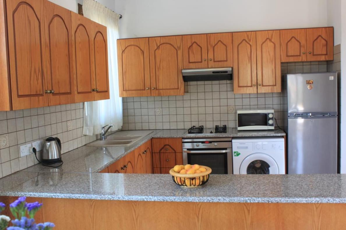Yiannos House Villa Evrykhou Екстериор снимка