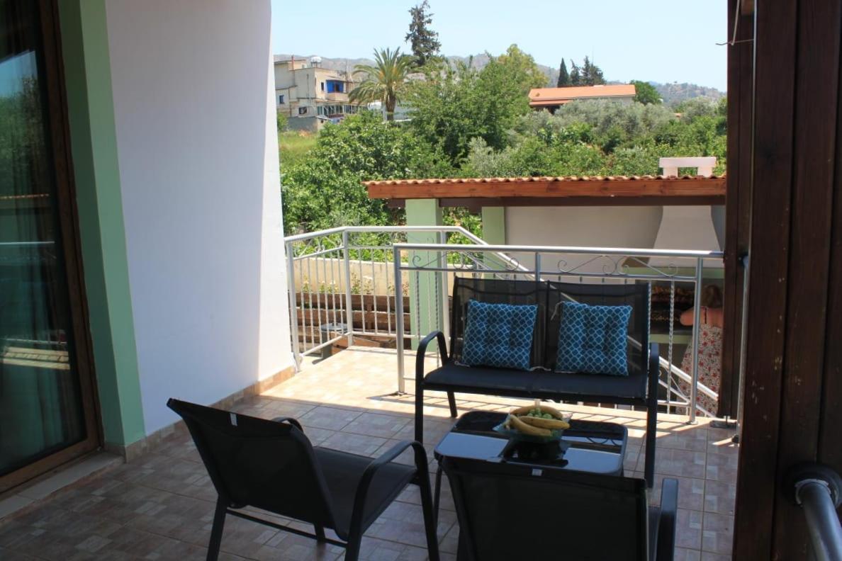 Yiannos House Villa Evrykhou Екстериор снимка